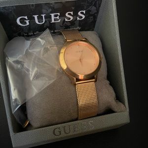 Guess Women’s Watch Rose Gold